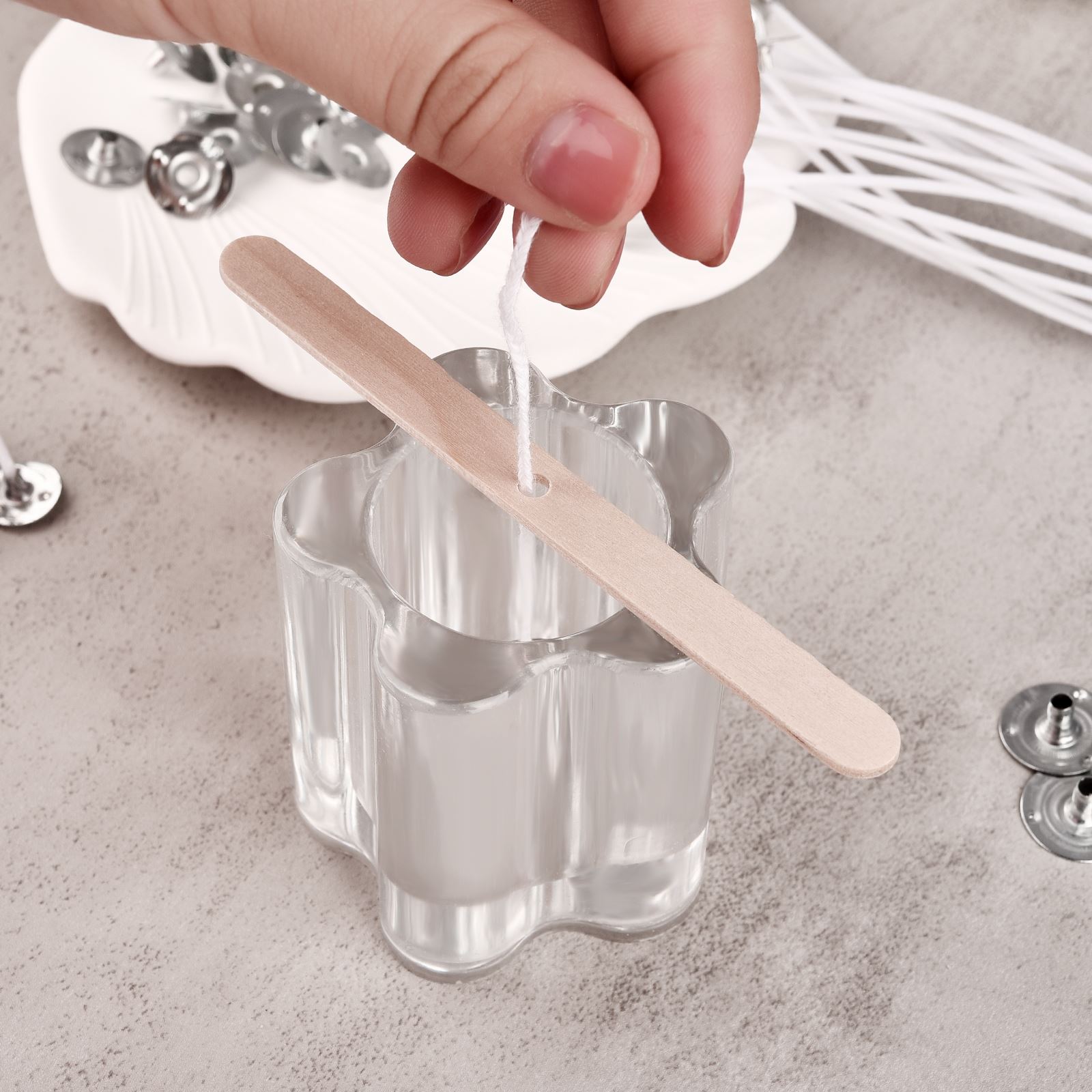 100pcs Smokeless Candle Wicks  - Cotton Wick Pre Tabbed 评论和价格